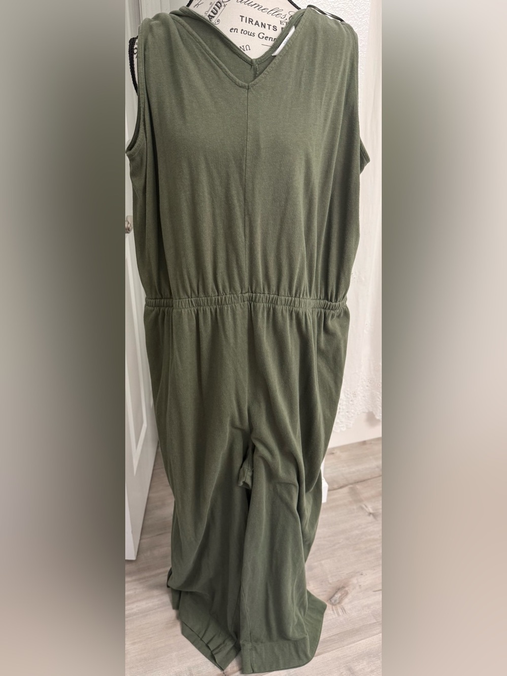 Time and Tru Olive Green Sleeveless Jumpsuit